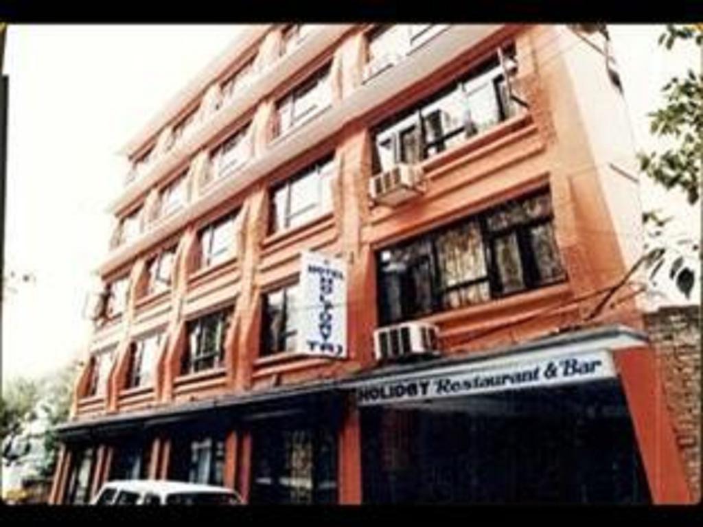 Hotel Holiday Taj Kathmandu Esterno foto