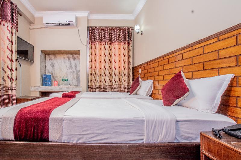 Hotel Holiday Taj Kathmandu Esterno foto